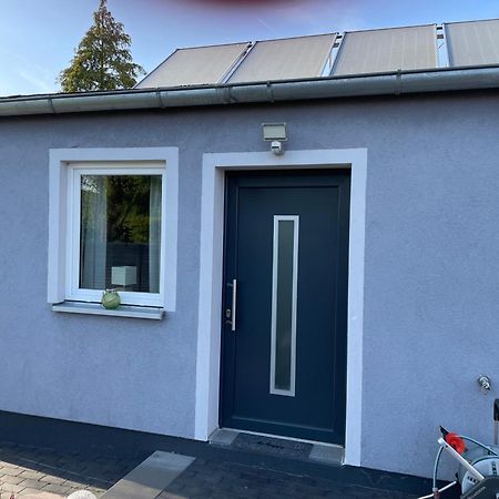 Ferienwohnung Mit Fussbodenheizung Nahe Messe, Gratis Parkplatz Und Abstellplatz E - Bike Hannover Eksteriør bilde